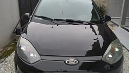 Ford Fiesta Em Perfeito Estado De Conservação 