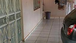 Excelente Casa Em Rua Principal Para Morar Ou Investir