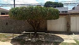 Ótima Casa Individual Próximo A Av. Principal