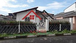 Locação, Casa Terrea, Em Condomínio, Com Terreno, Abrantes!