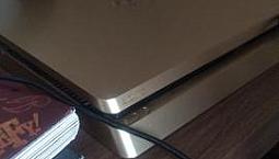 Ps4 Slim 1 Tb Edição Especial Dourada