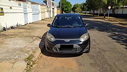 Ford Fiesta Preto