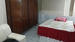 Suíte Mobiliada Para Homens No Bueno
