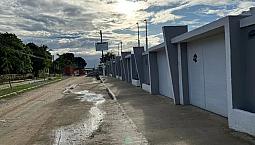 Excelentes Casas De 3 Quartos Na Pavuna Em Pacatuba Por Trás Da Marisol!                 *