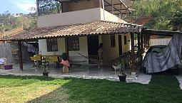 Casa Com Terreno Próximo Ao Colégio Ipê