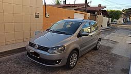Vw Fox Trend 2013 1.0 Extra (Troco E Financio)