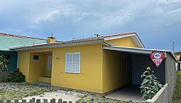 Casa à Venda Em ótima Localização No Camacho