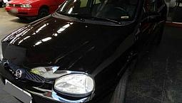 Corsa Sedan 2002 C/ Ar Condicionado