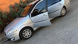 Siena Essence 1.6 Dualogc Completo 