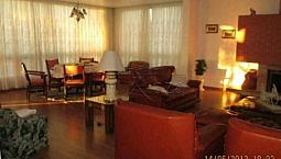 Casa / Sobrado - Centro