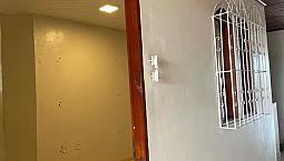 Aluga-Se Apartamento De 2/4