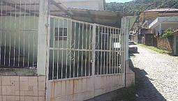 Casa Locação No São Sebastião Com Garagem