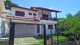 Casa De 3 Quartos Na Área Da Ufsc