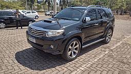 Toyota Hilux Sw4 Srv D4-D 4X4 3.0 Tdi Dies. Aut 2014