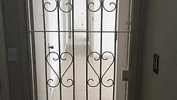 Apartamento Com Dois Quartos Na Zona Norte De P. Alegre. Aluguel.