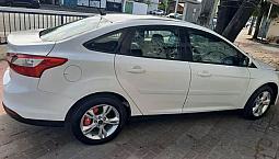 Ford Focus 1.6 Ano 2014/2014 Léia O Anúncio