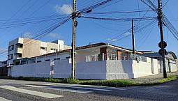 Excelente Casa No Bairro Da Torre De Esquina 