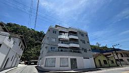 Apartamento Com 3 Dormitórios Na Primeiro De Maio