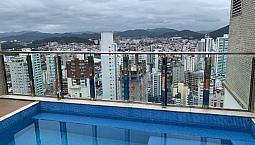 Cobertura Triplex Com 3 Suítes No Centro De Balneário Camboriú