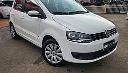 Volkswagen Fox 1.0 Mi Total Flex 8V 5P 2013