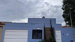 Alugo Casa Em Arinos (Mg)