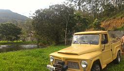 Ford F-75 ( Rural )
