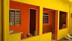 Casa Com 2 Dormitórios, Sem Garagem, Fundos