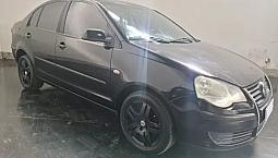 Vw / Polo Sedan 1.6