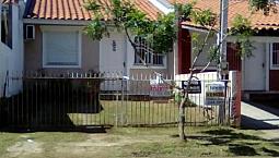 Casa Em Sapucaia, Bairro Fortuna Com Uma Área Ampla Coberta