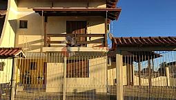 Lindo Sobrado Com Ótimo Preço!