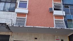 Alugo Apartamento De 3 Quartos-Núcleo Bandeirante