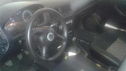 Golf 2002 Preto