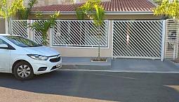 Casa Em Várzea Grande (Vila Sadia) Perto De Tudo