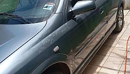 Astra Sedan 1.8 4 Portas