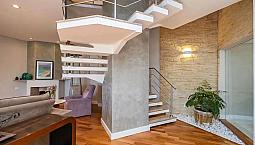 Linda Casa Com 04 Quartos 340M² Em Localização Privilegiada