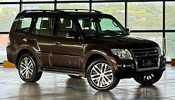 Mitsubishi Pajero Hpe Full 3.2 4x4 2020 T.i.dies. 5p Aut 