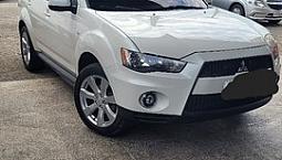 Outlander Mitsubishi