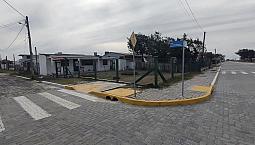 Casa De Esquina Em Frente Ao Mar, Praia Do Magistério.