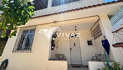 Excelente Casa De Duplex Com 03 Quartos Terraço E Garagem Em Pilares 