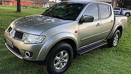 Triton Aut 2013 4X4 Diesel 4X4 3.2 Zera