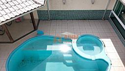 Casa Com Piscina À Venda, Centro, Balneário Camboriú.