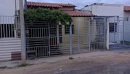 Casa 2/4 A 3min Da Prefeitura 