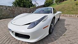 Ferrari 458 Spider Impecável!