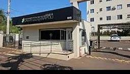 Alugo Apartamento No  Térreo Castelo Dinapoli R$1.500 Condomínio Incluído No Valor.