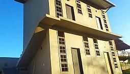 Vendo Prédio Com 4 Lofts/ Kitnets