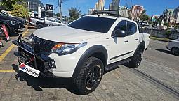 Mitsubishi L200 Tri. Outdo. Gls 2.4 Cd 4X4 Die. Aut 2022
