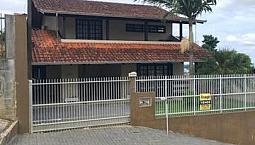 Alugo Sobrado Semi Mobiliado