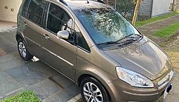 Lindo Fiat Ideia Essence 