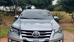 Toyota Hilux Sw4 Srx 16/17 Diesel