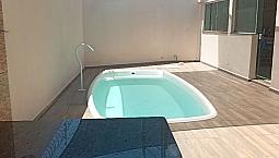 Casa Com Piscina Semi-mobiliada, No Centro A 300 Metros Da Praça Das Águas 